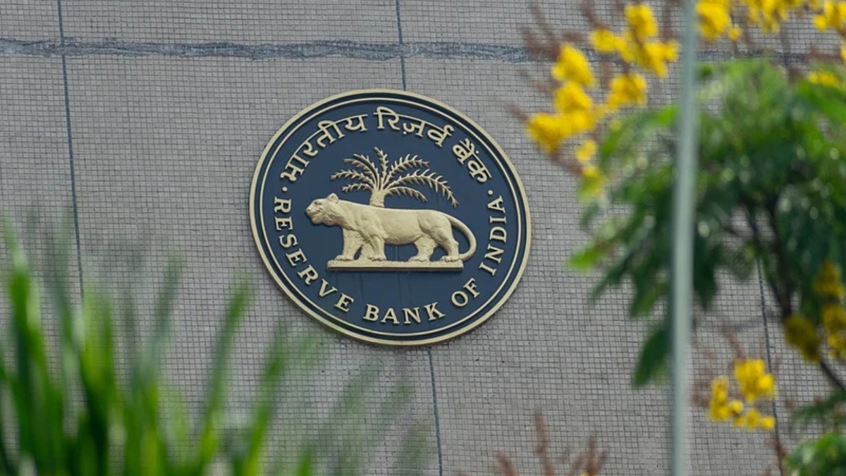 RBI Repo Rate Hike: What It Means for Loans, FDs and Mutual Funds